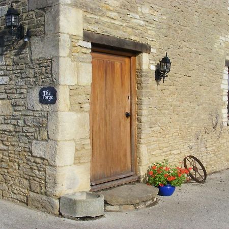 The Forge Villa Corsham Eksteriør billede